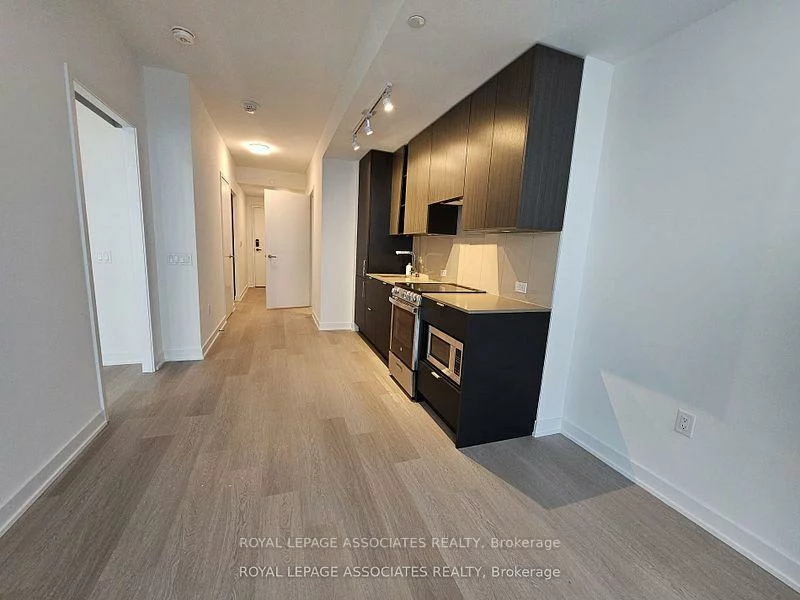 3833, Quartz, City Centre, Mississauga
