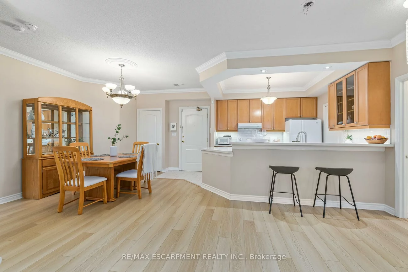 3351, Cawthra, Applewood, Mississauga