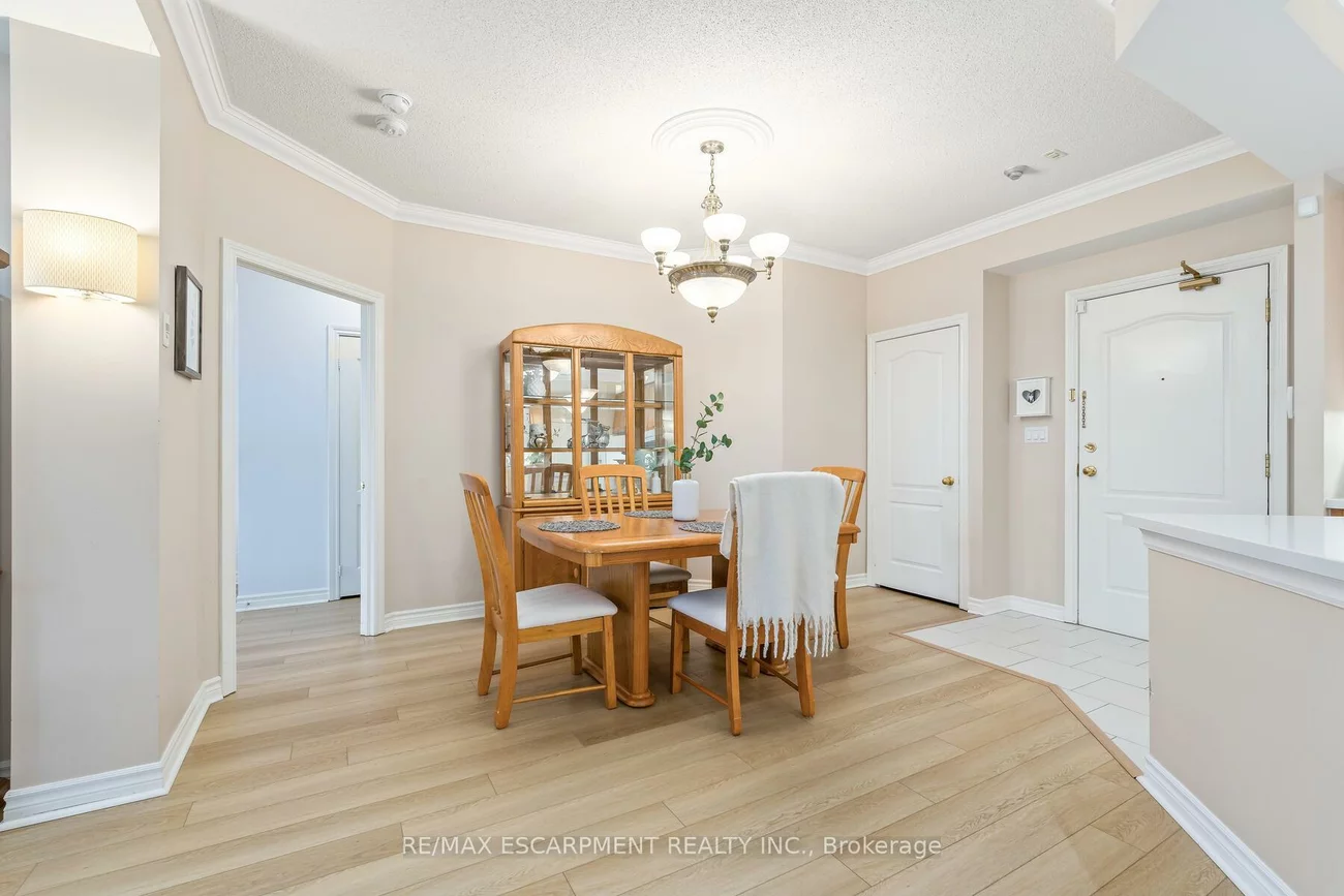 3351, Cawthra, Applewood, Mississauga