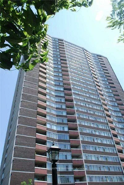 3100, Kirwin, Cooksville, Mississauga