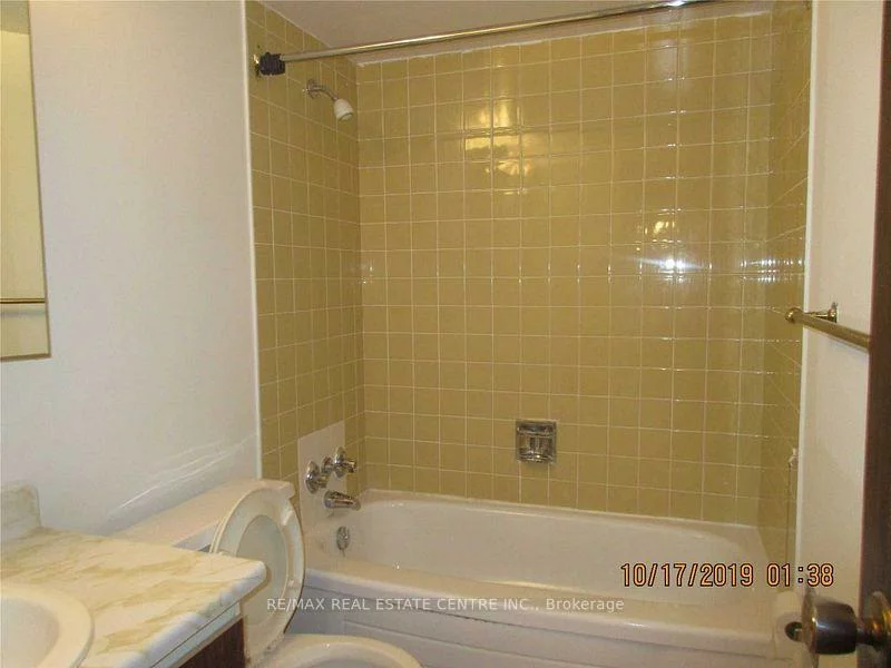 3100, Kirwin, Cooksville, Mississauga