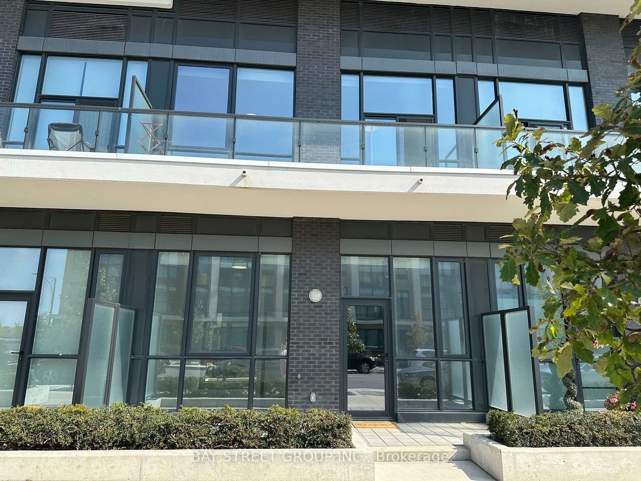 65, Watergarden, Hurontario, Mississauga