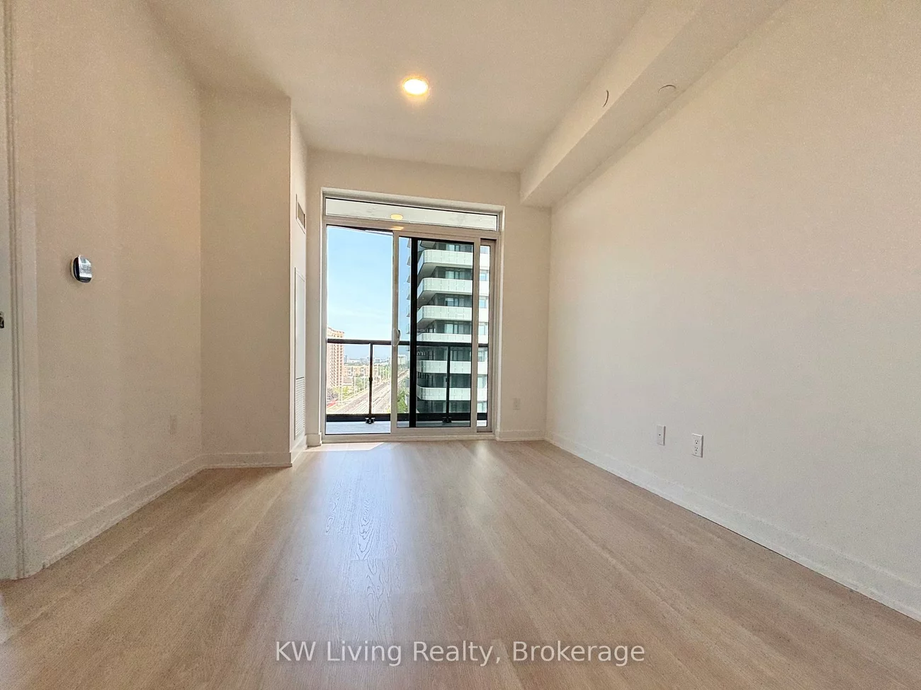 5105, Hurontario, Hurontario, Mississauga