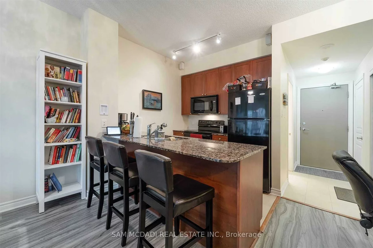 3525, Kariya, City Centre, Mississauga