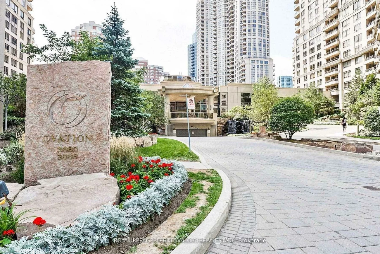 3888, Duke Of York, City Centre, Mississauga