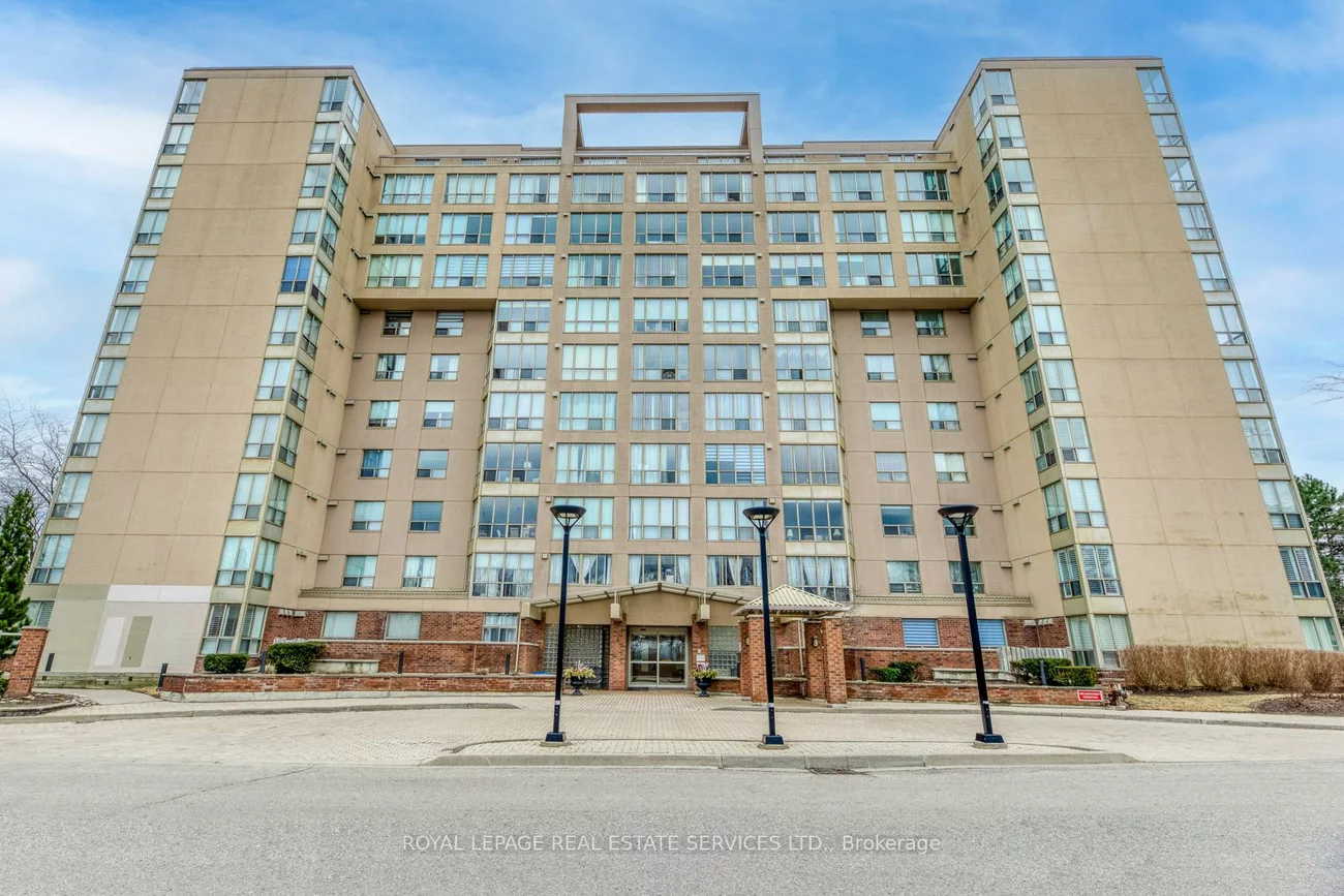 1110, Walden, Clarkson, Mississauga
