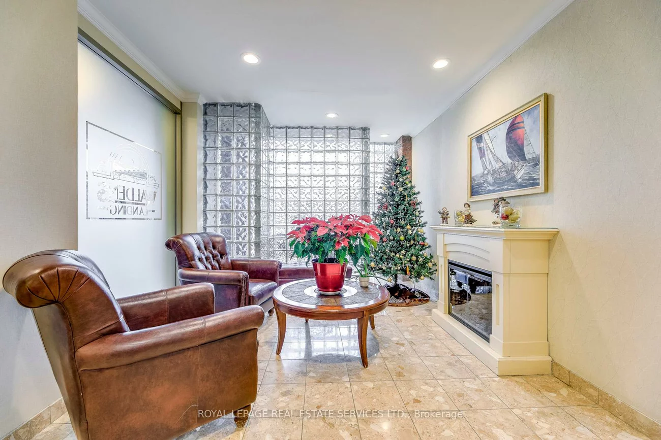 1110, Walden, Clarkson, Mississauga
