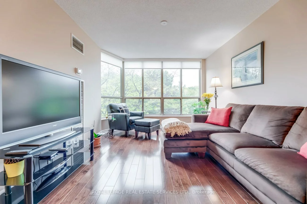 1110, Walden, Clarkson, Mississauga