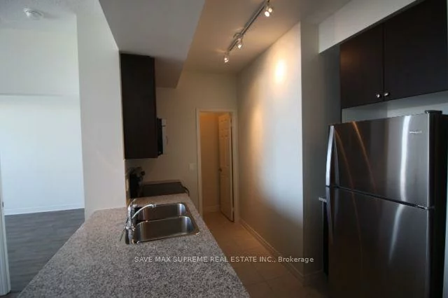 339, Rathburn, City Centre, Mississauga