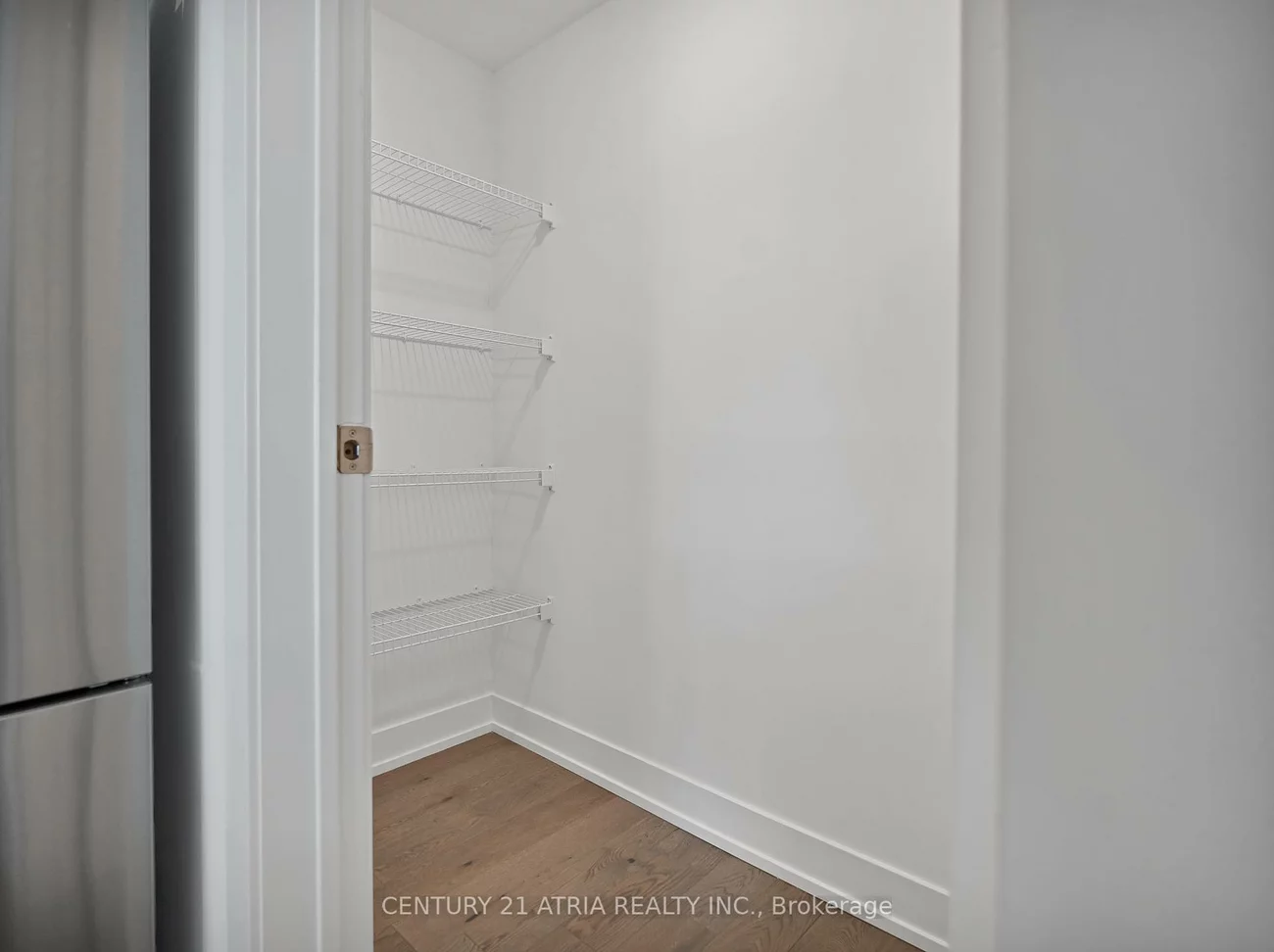 1070, Douglas Mccurdy, Lakeview, Mississauga