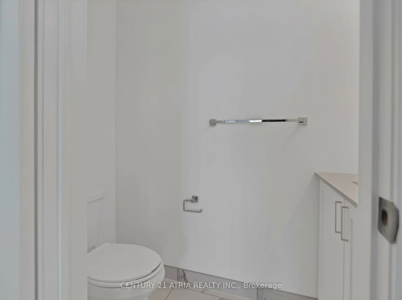 1070, Douglas Mccurdy, Lakeview, Mississauga