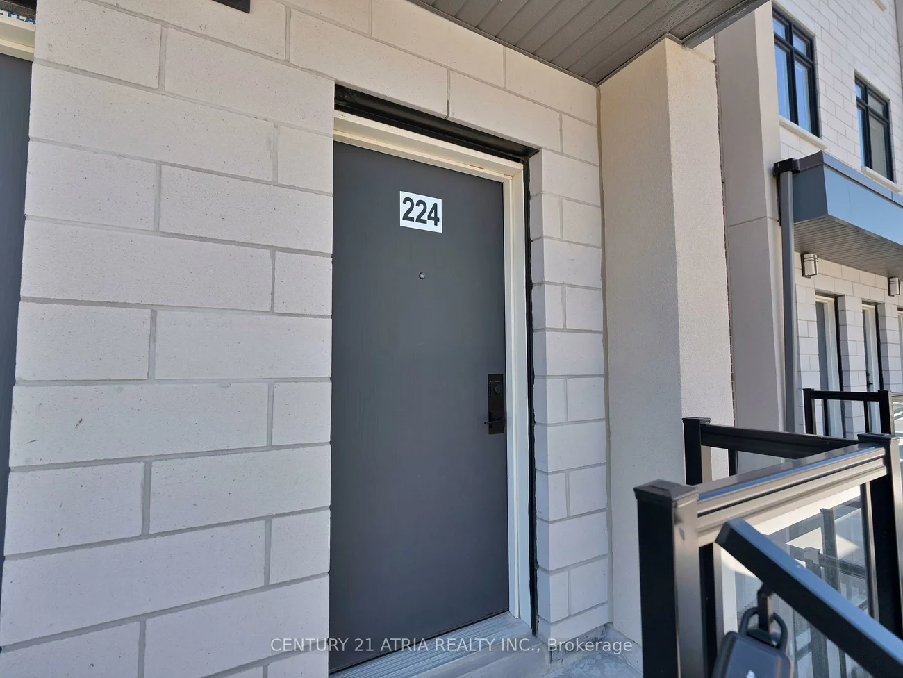 1070, Douglas Mccurdy, Lakeview, Mississauga