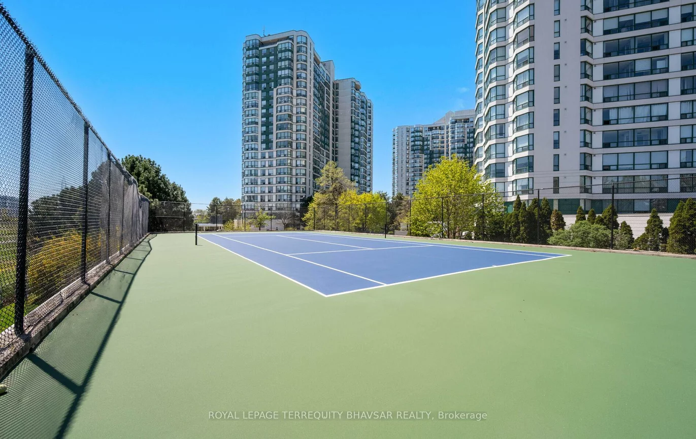 4450, Tucana, Hurontario, Mississauga