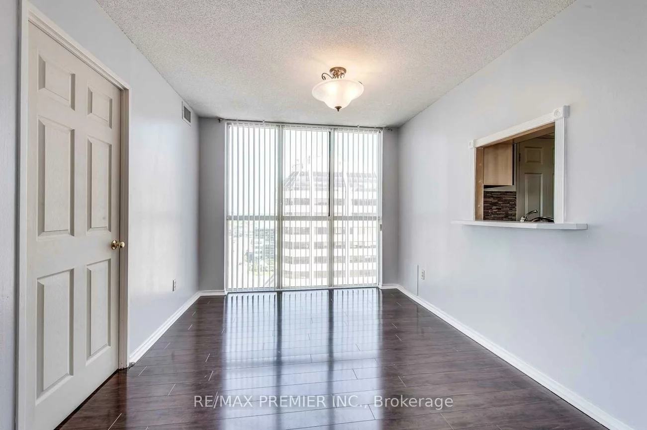285, Enfield, City Centre, Mississauga