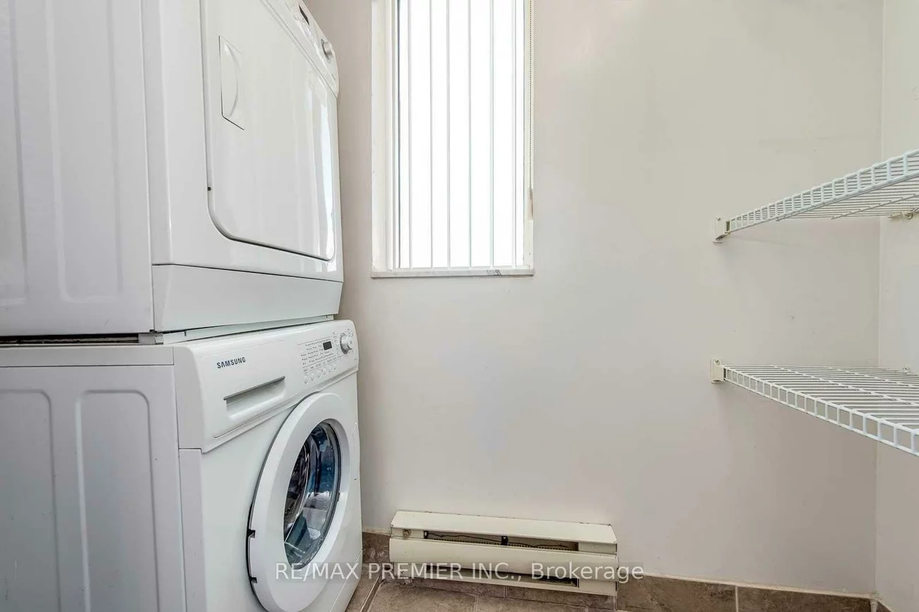 285, Enfield, City Centre, Mississauga