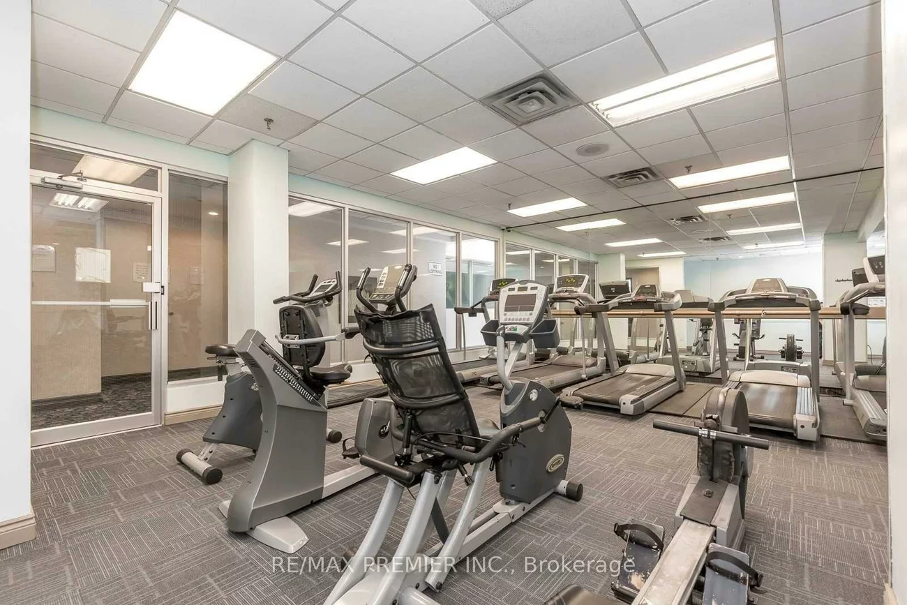 285, Enfield, City Centre, Mississauga