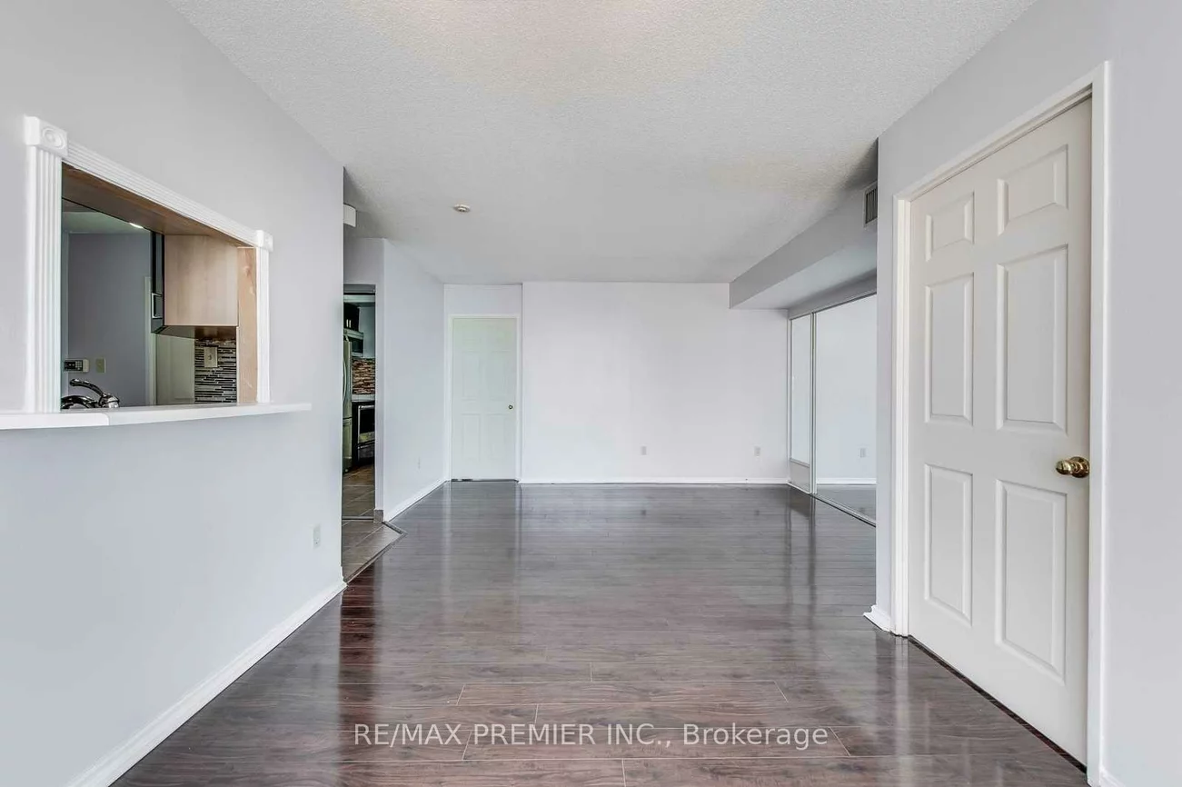 285, Enfield, City Centre, Mississauga