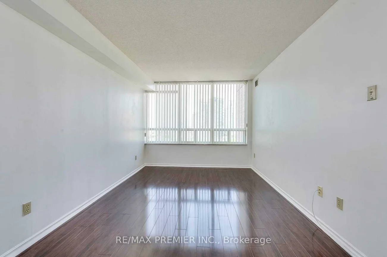 285, Enfield, City Centre, Mississauga
