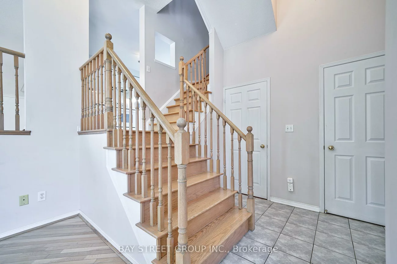 5535, Glen Erin, Central Erin Mills, Mississauga