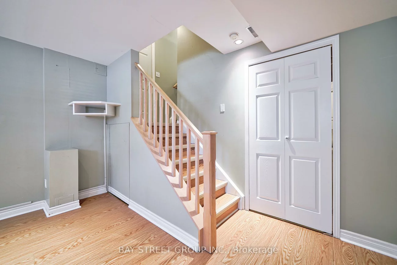 5535, Glen Erin, Central Erin Mills, Mississauga