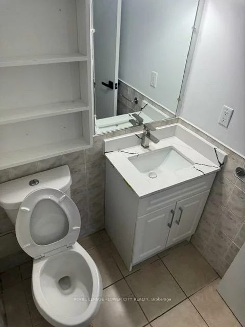 1660, Bloor, Applewood, Mississauga