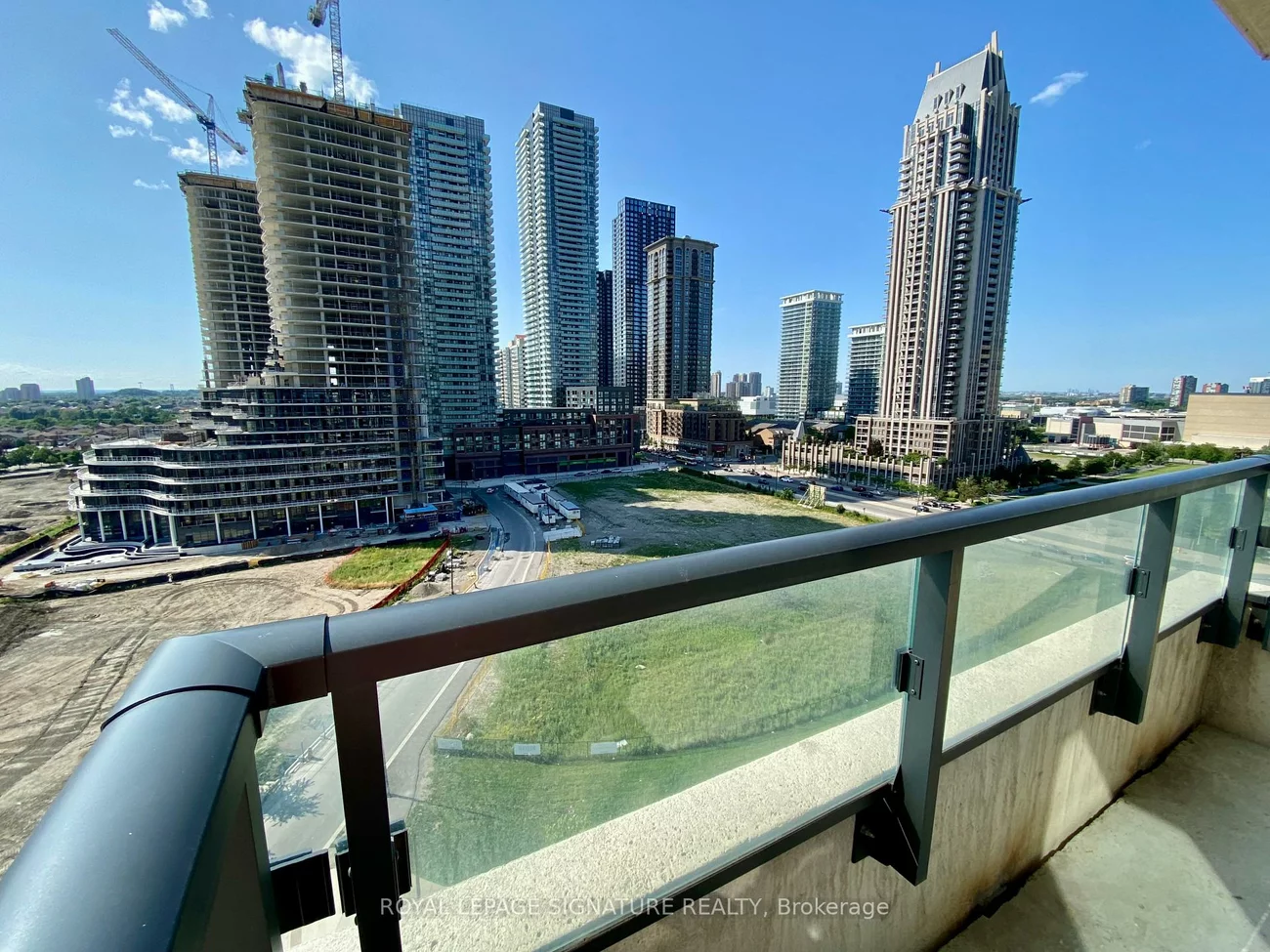 4085, Parkside Village, City Centre, Mississauga