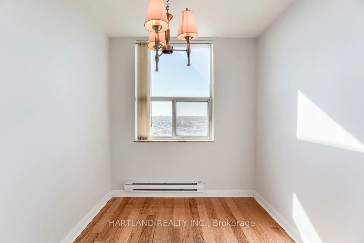 966, Inverhouse, Clarkson, Mississauga