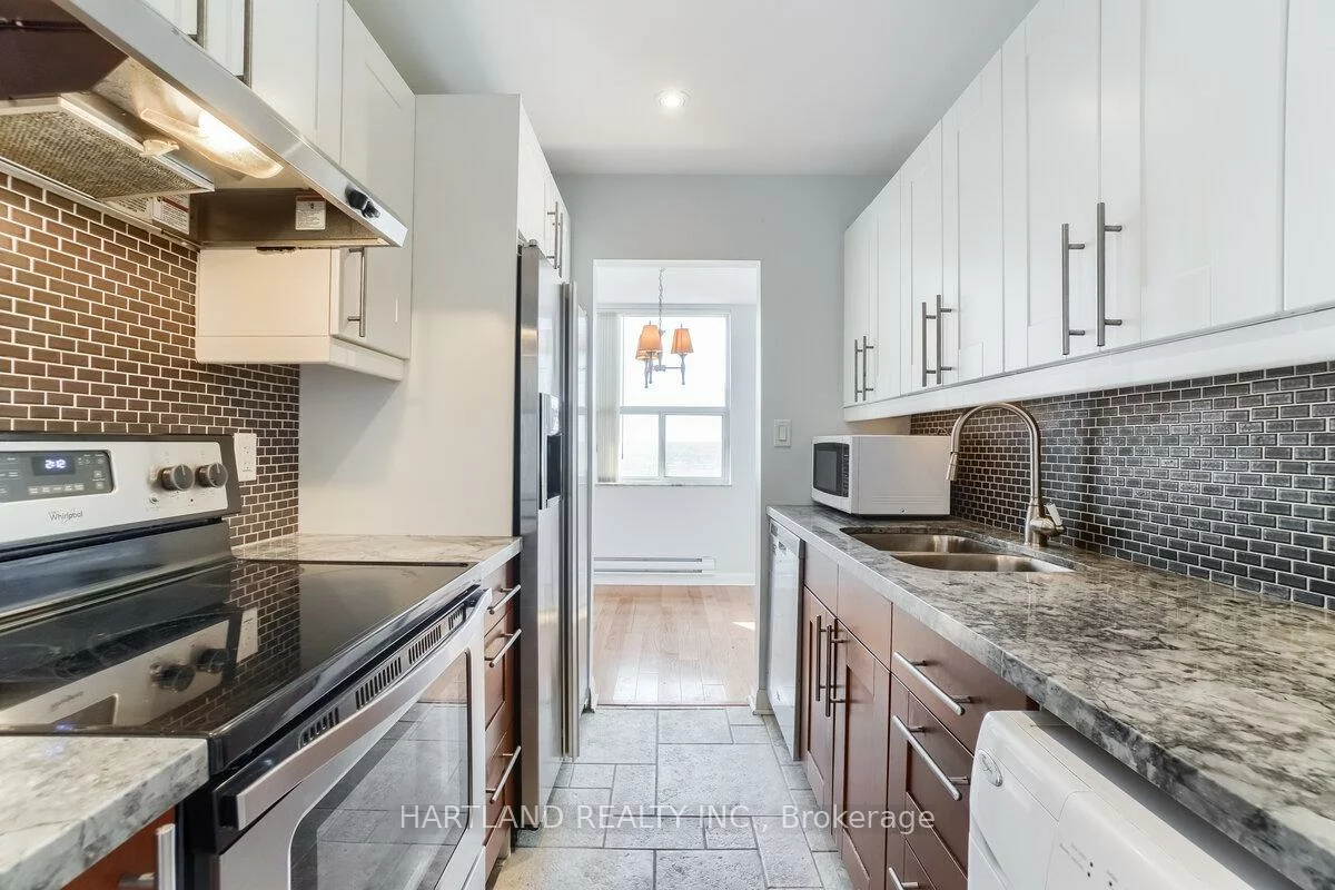 966, Inverhouse, Clarkson, Mississauga