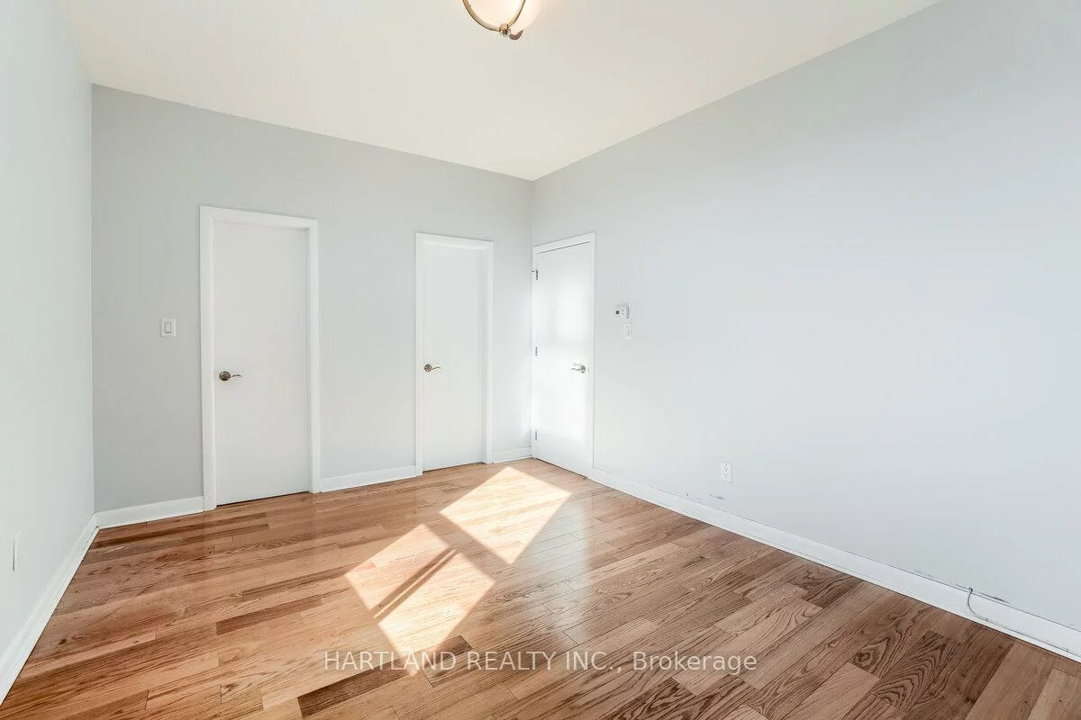 966, Inverhouse, Clarkson, Mississauga