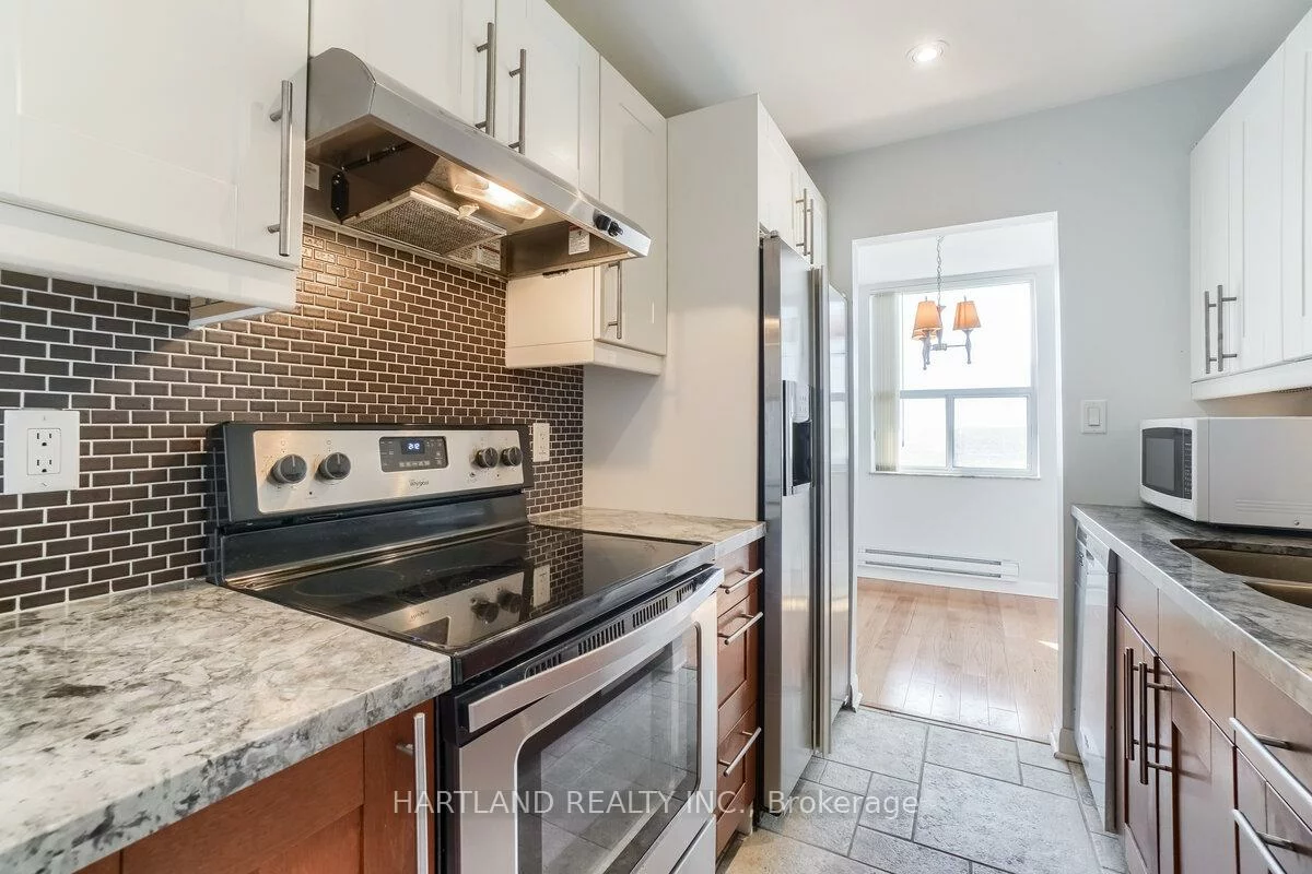 966, Inverhouse, Clarkson, Mississauga