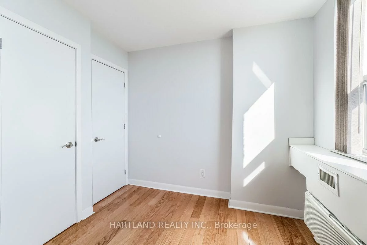 966, Inverhouse, Clarkson, Mississauga