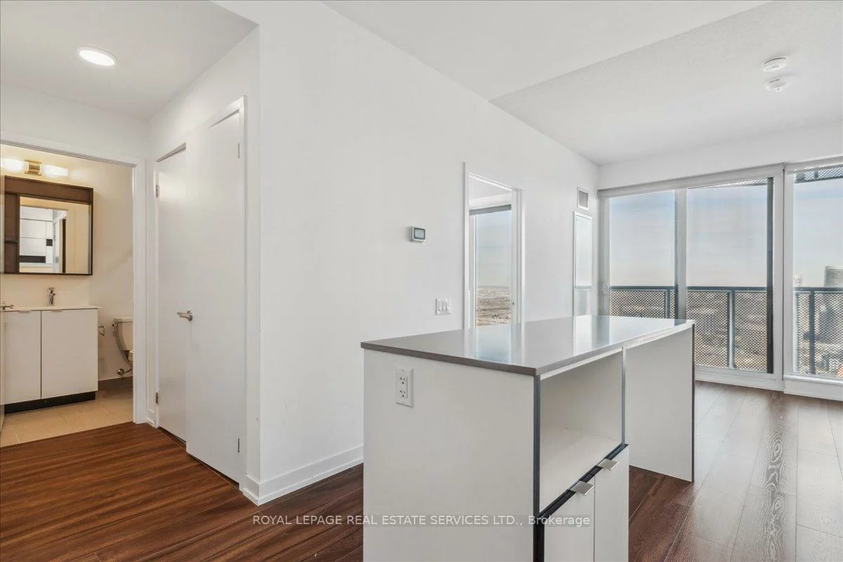 4065, Confederation, City Centre, Mississauga
