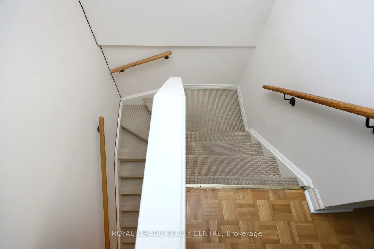 1000, Cedarglen, Erindale, Mississauga