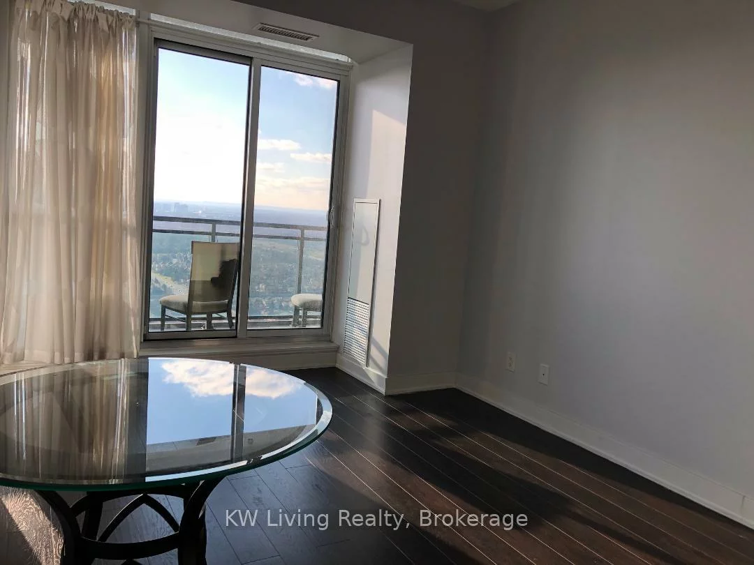 4070, Confederation, Creditview, Mississauga