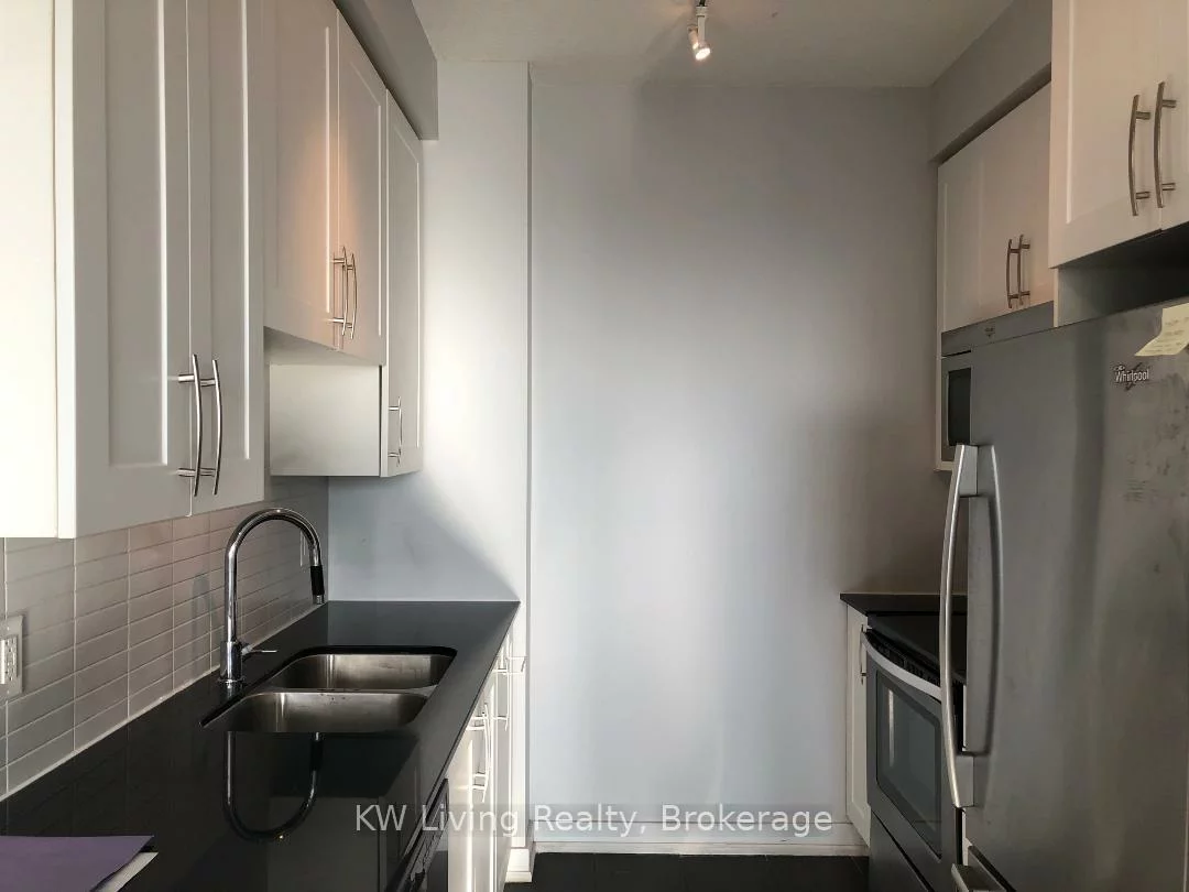 4070, Confederation, Creditview, Mississauga