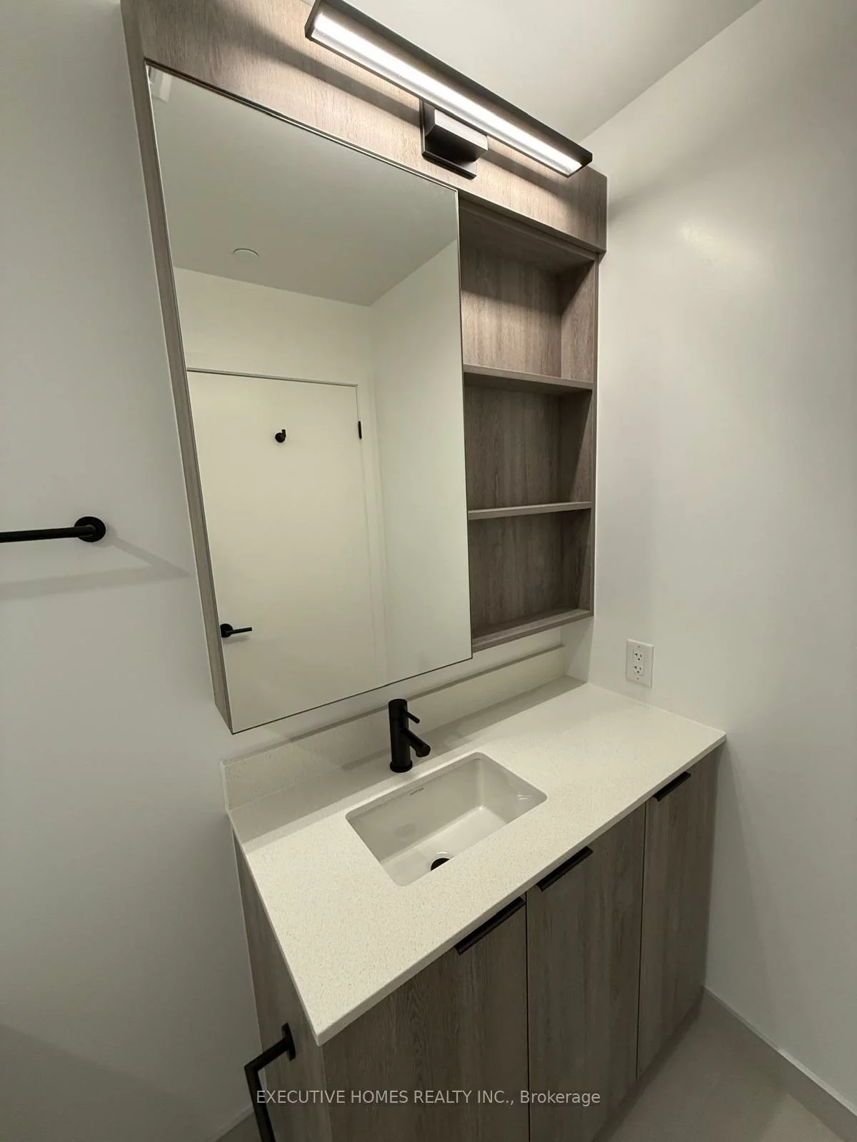 2495, Eglinton, Central Erin Mills, Mississauga