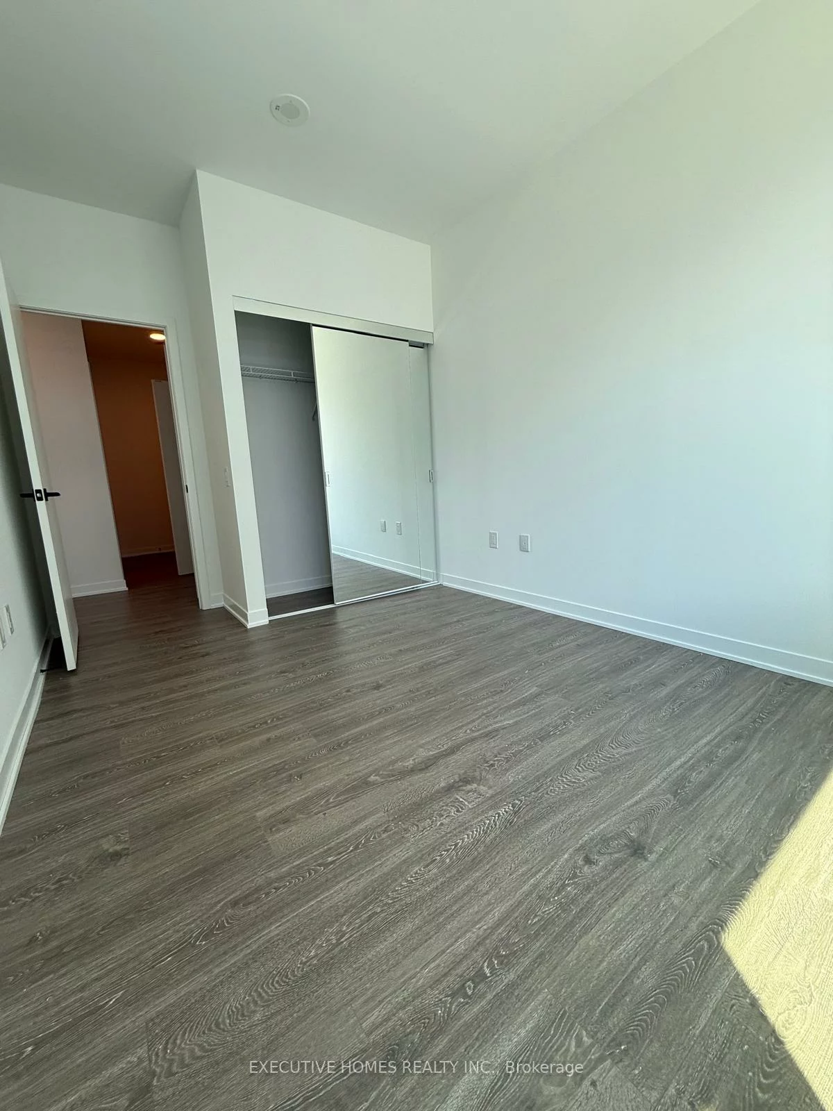 2495, Eglinton, Central Erin Mills, Mississauga
