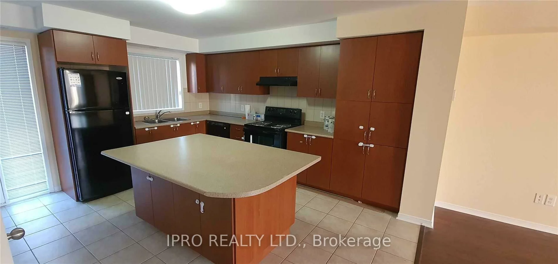 3030, Erin Centre, Churchill Meadows, Mississauga