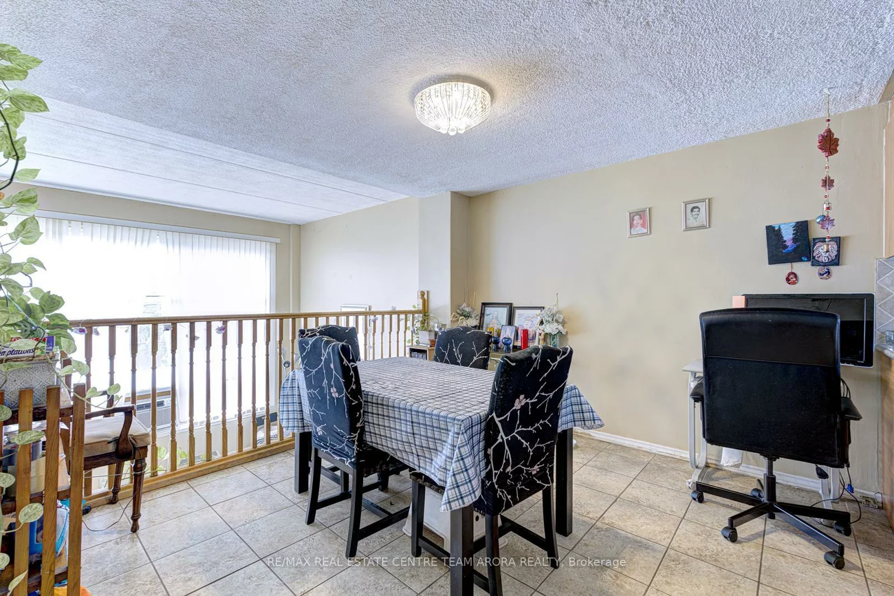 180, Mississauga Valley, Mississauga Valleys, Mississauga