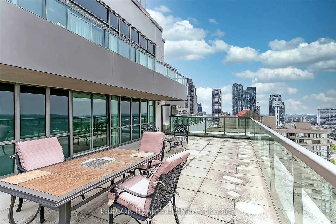 335, Rathburn, City Centre, Mississauga