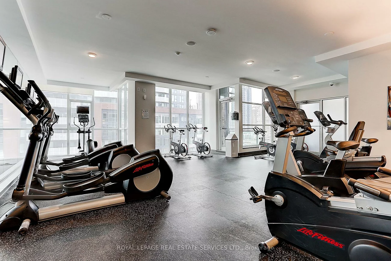 4070, Confederation, City Centre, Mississauga