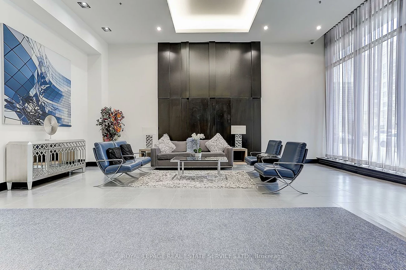 4070, Confederation, City Centre, Mississauga