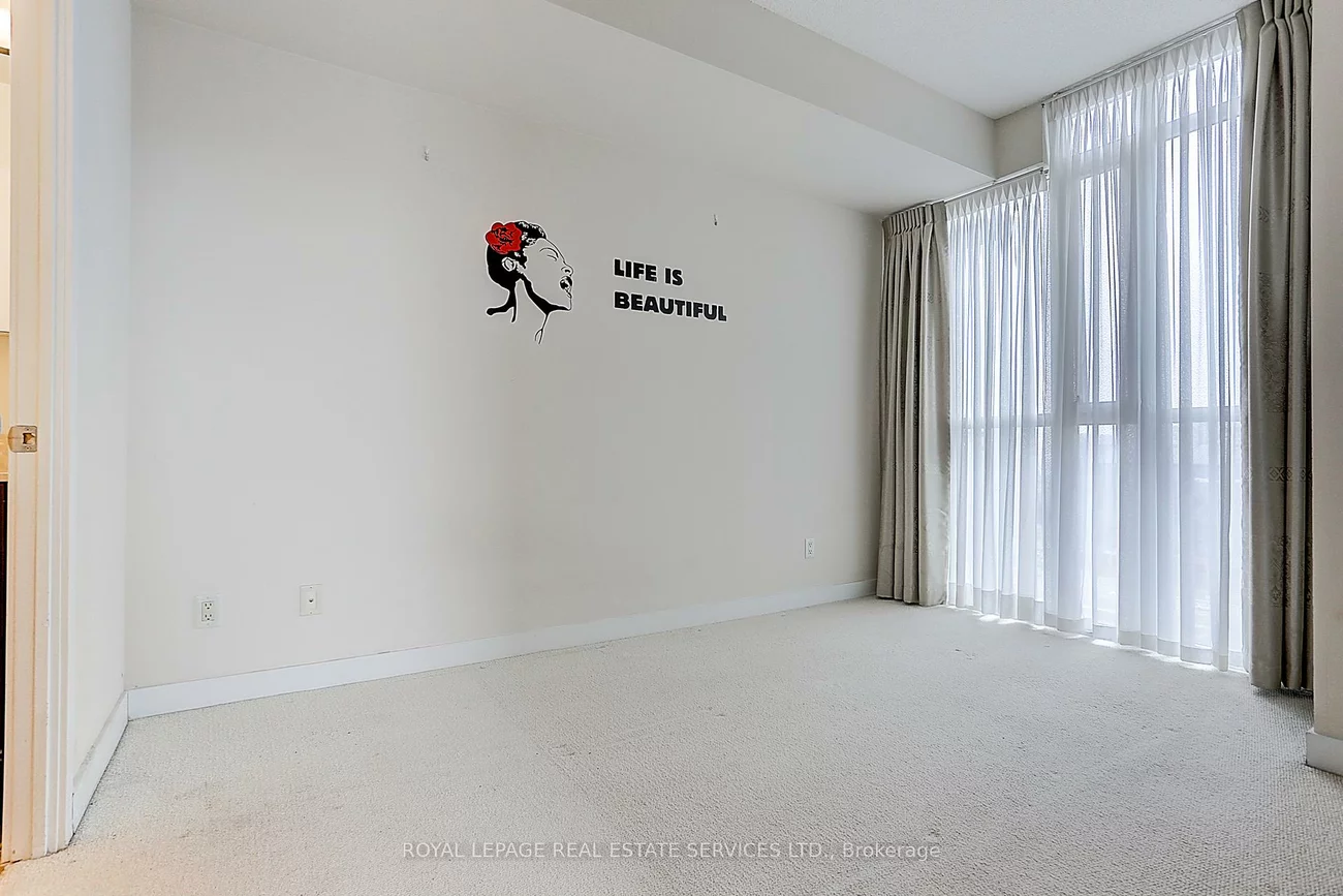 4070, Confederation, City Centre, Mississauga