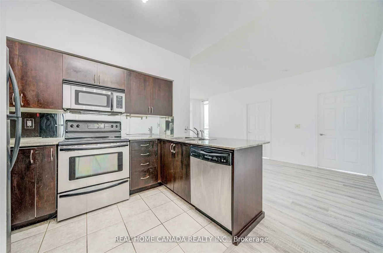 388, Prince Of Wales, City Centre, Mississauga