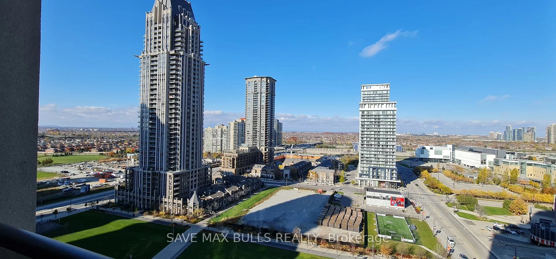 4090, Living Arts, City Centre, Mississauga