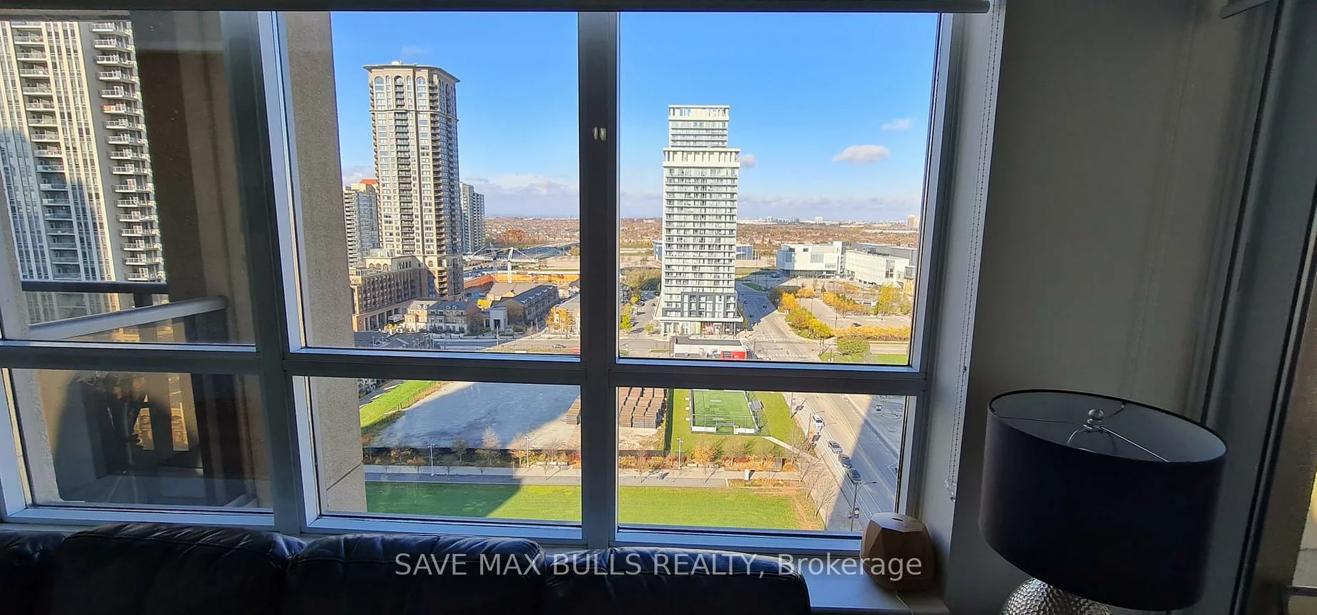 4090, Living Arts, City Centre, Mississauga