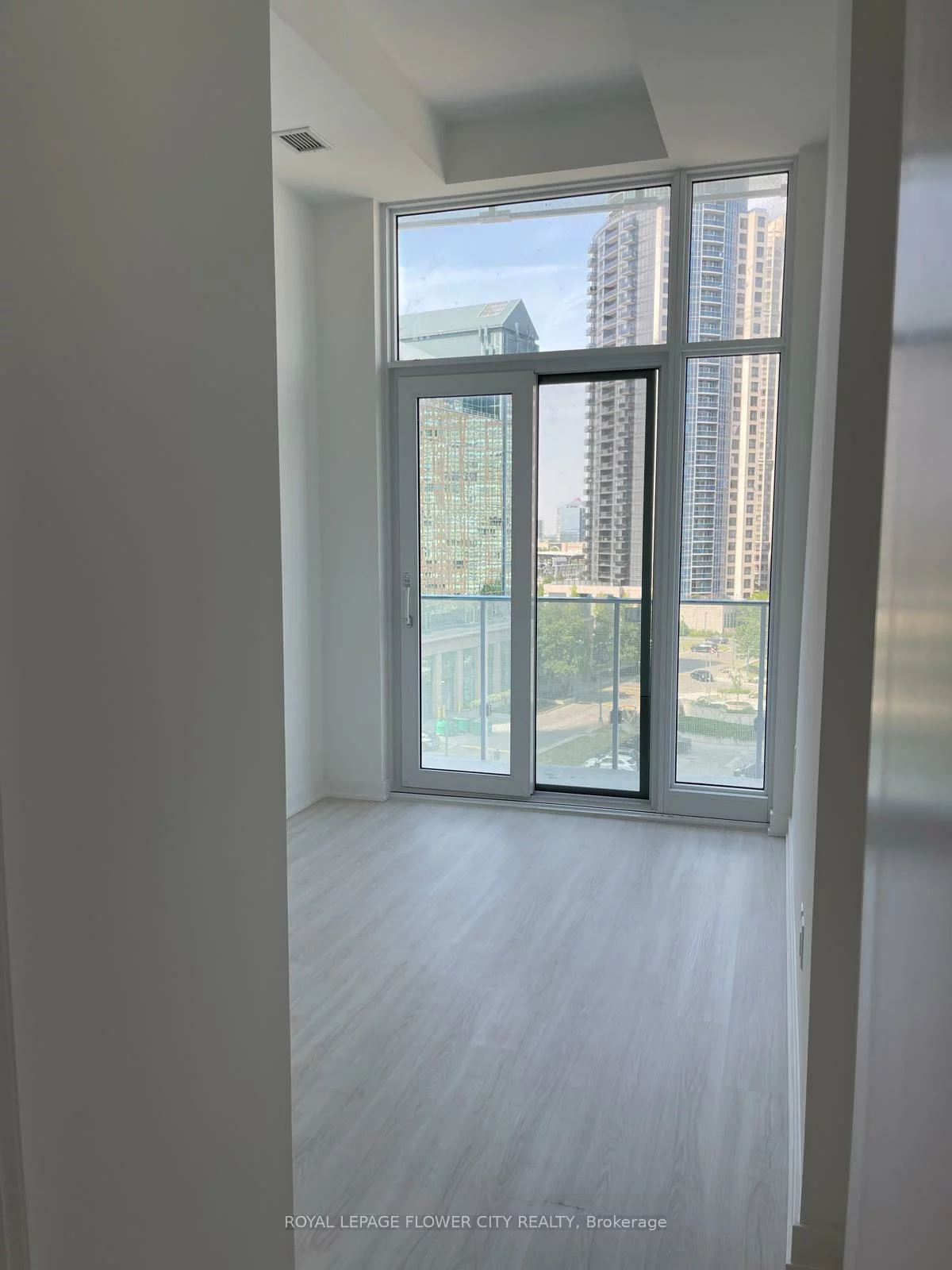 3883, Quartz, City Centre, Mississauga
