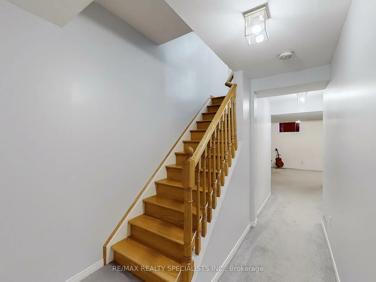 2945, Thomas, Central Erin Mills, Mississauga
