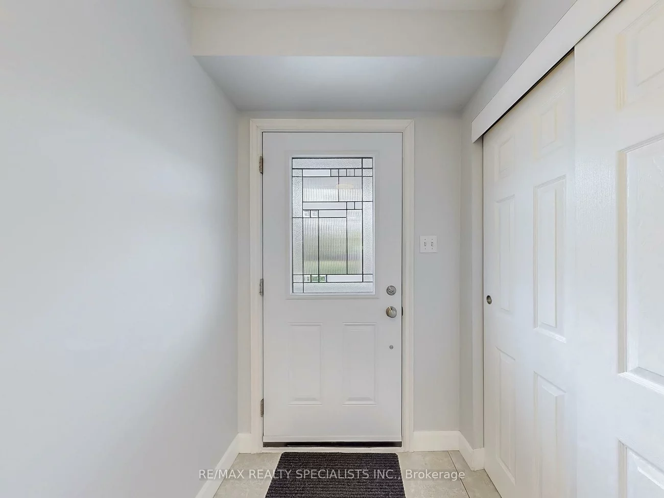 2945, Thomas, Central Erin Mills, Mississauga