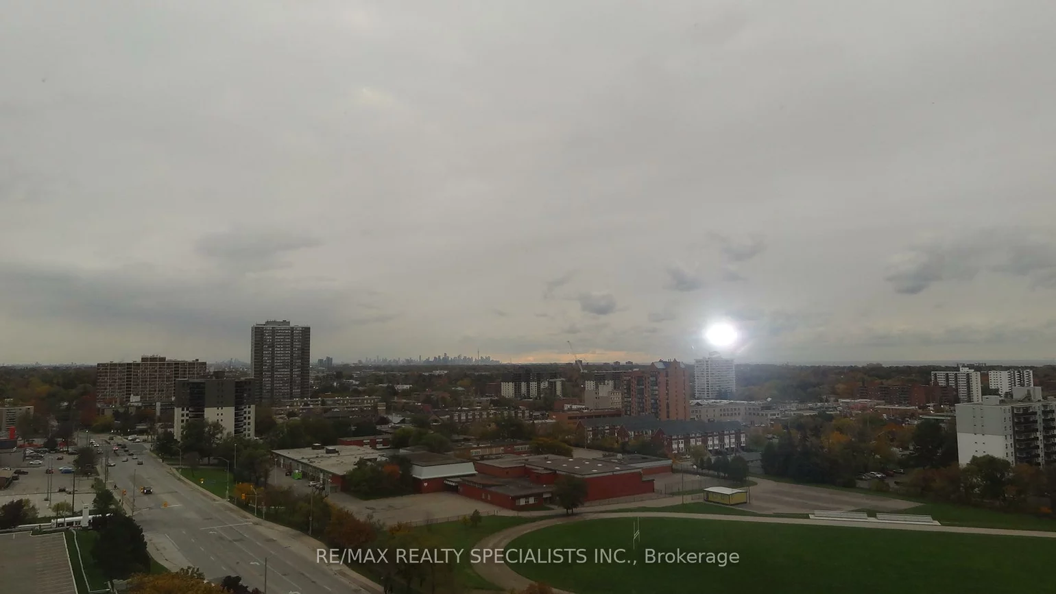 145, Hillcrest, Cooksville, Mississauga